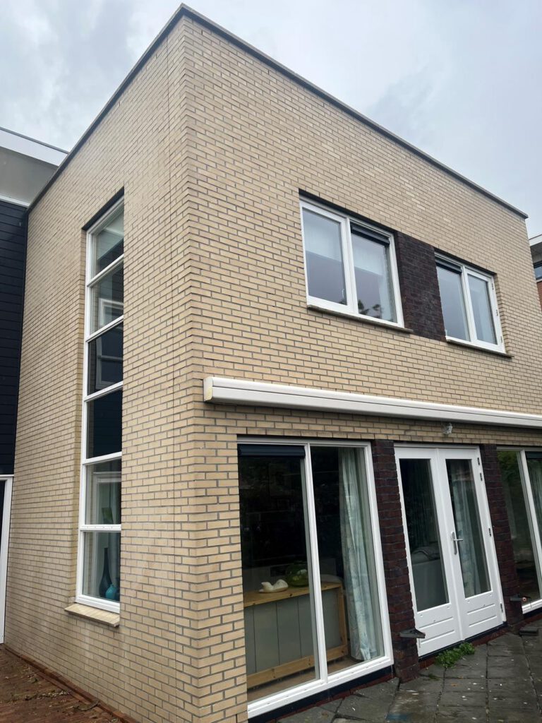 woning gereinigd met softwash