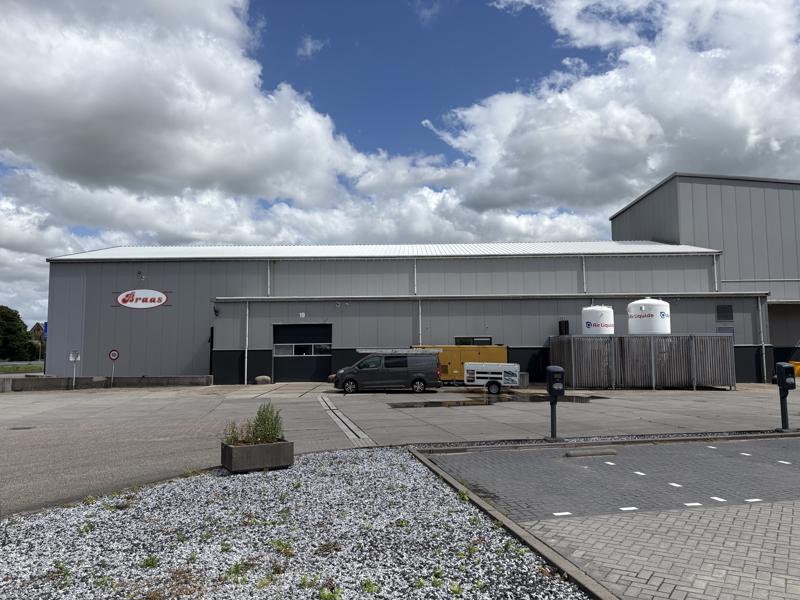 Gevelreiniging en buitenreiniging industriële bakkerij Braas